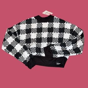 NEW Justice Mock neck Pullover M (10)